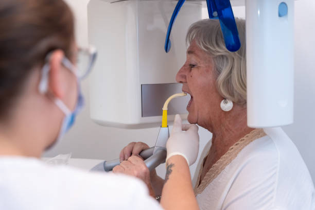 Best Emergency Care for Gum Disease in India Hook, SC